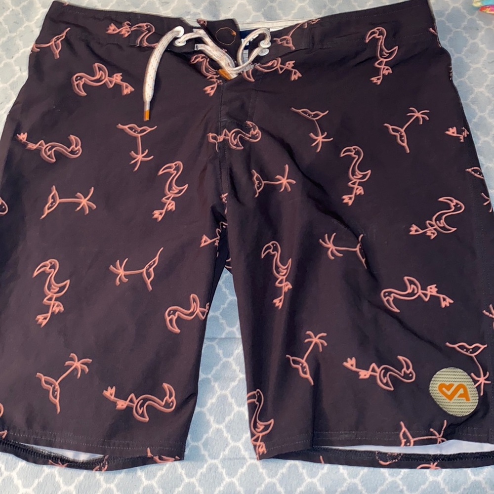 Men’s boardshorts